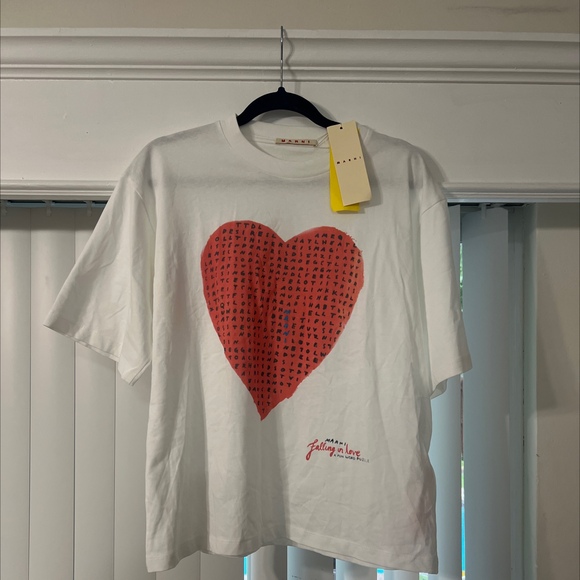 Marni heart tshirt size 40 nwt retail $428 - Picture 1 of 6
